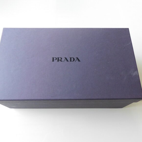 PRADA Brown suede shoe size  37/7 never been worn - Picture 6 of 9
